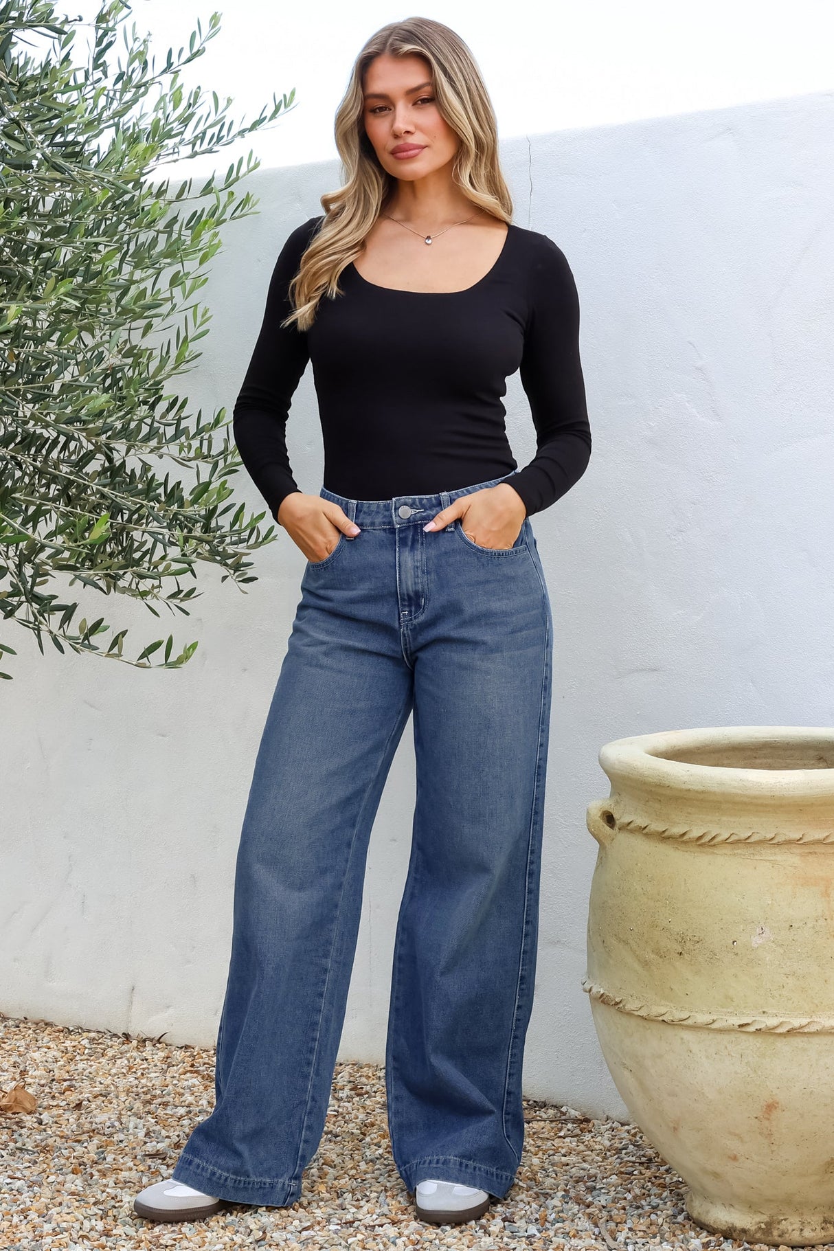 Kash Jeans - Relaxed Mid Rise Mum Jeans in Dark Denim