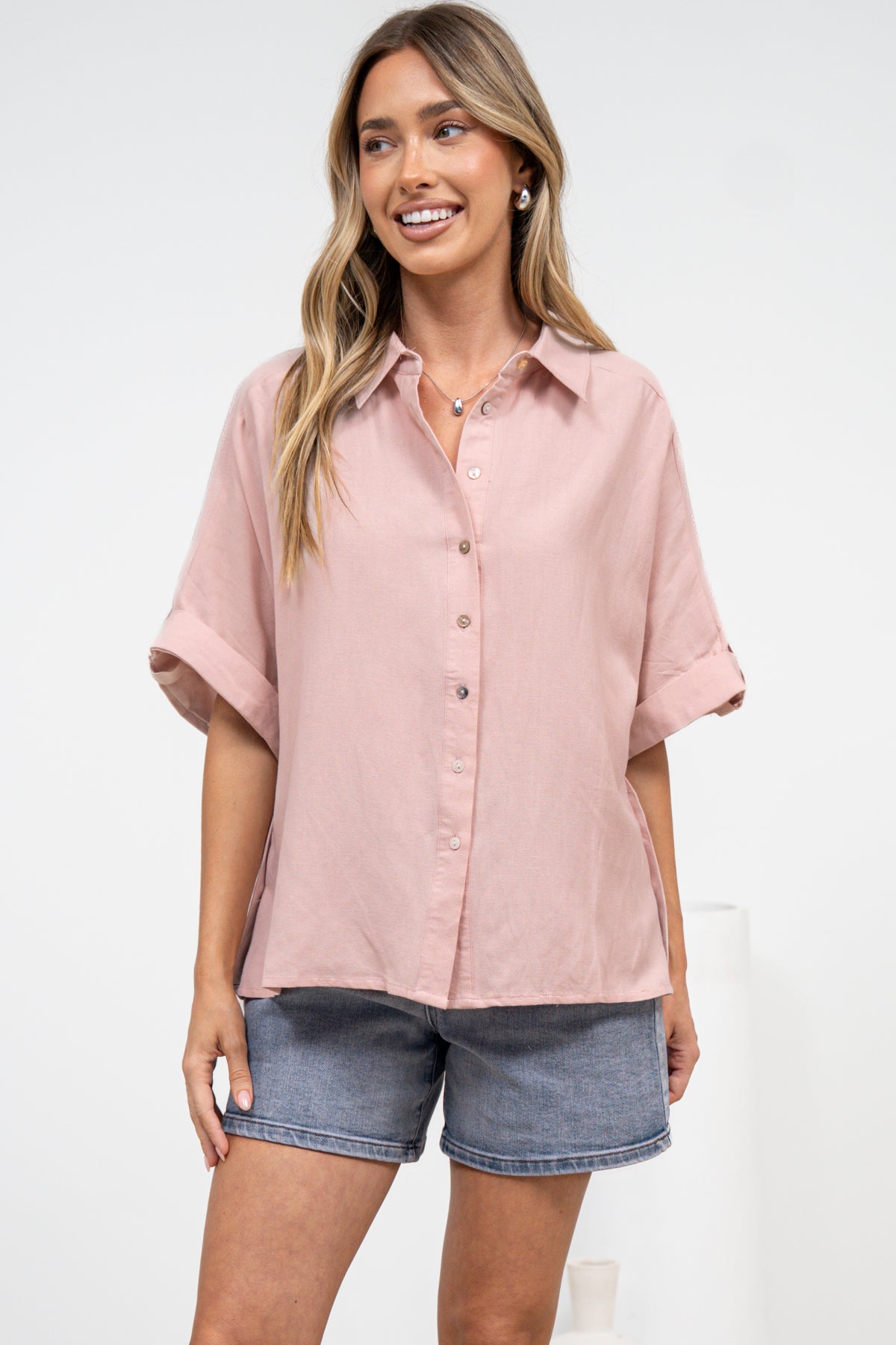 Kawai Shirt - Collared Button Down Shirt with Short Sleeves in Blush