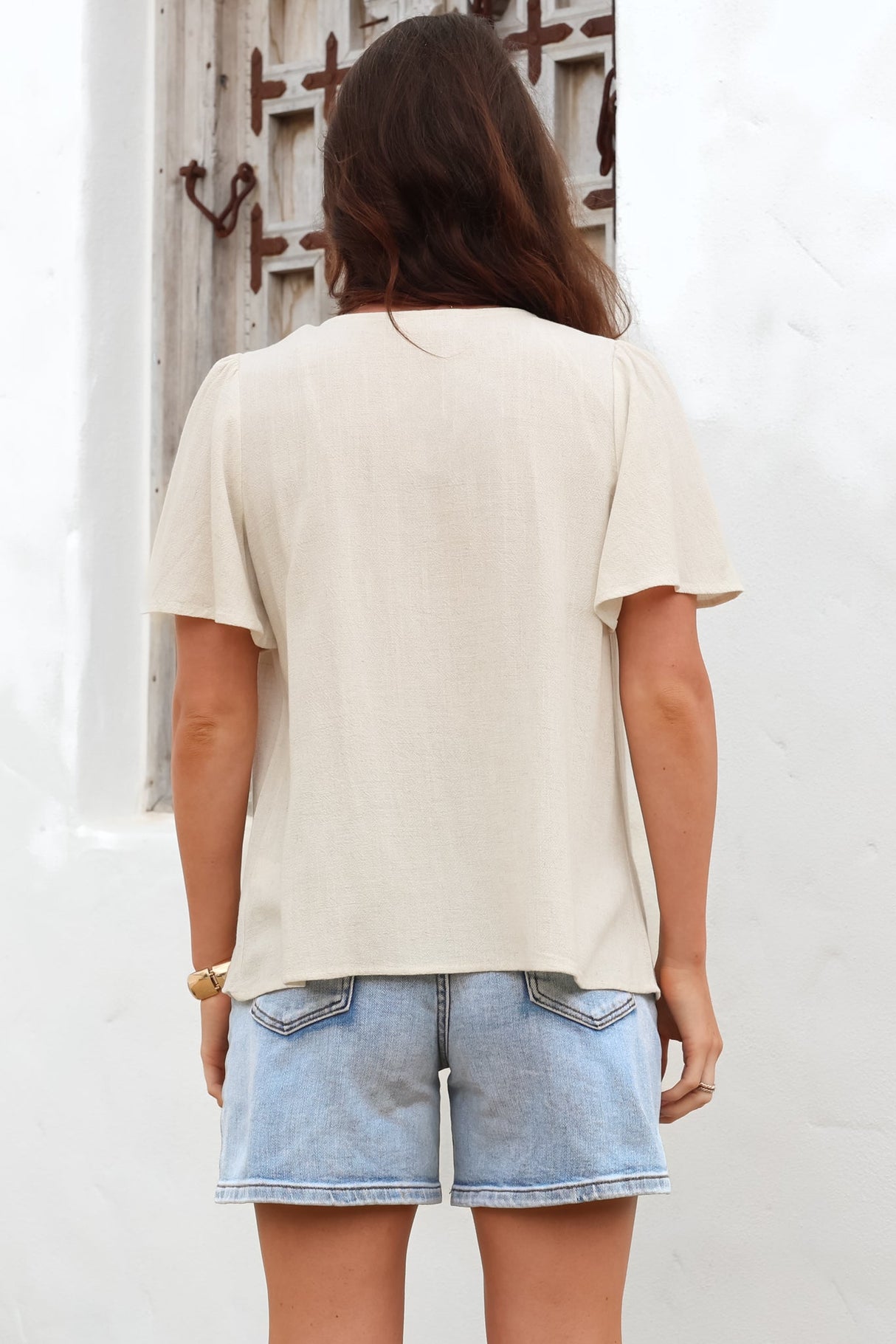 Kendra Top- V Neck Short Sleeve Top with Necktie in Oat