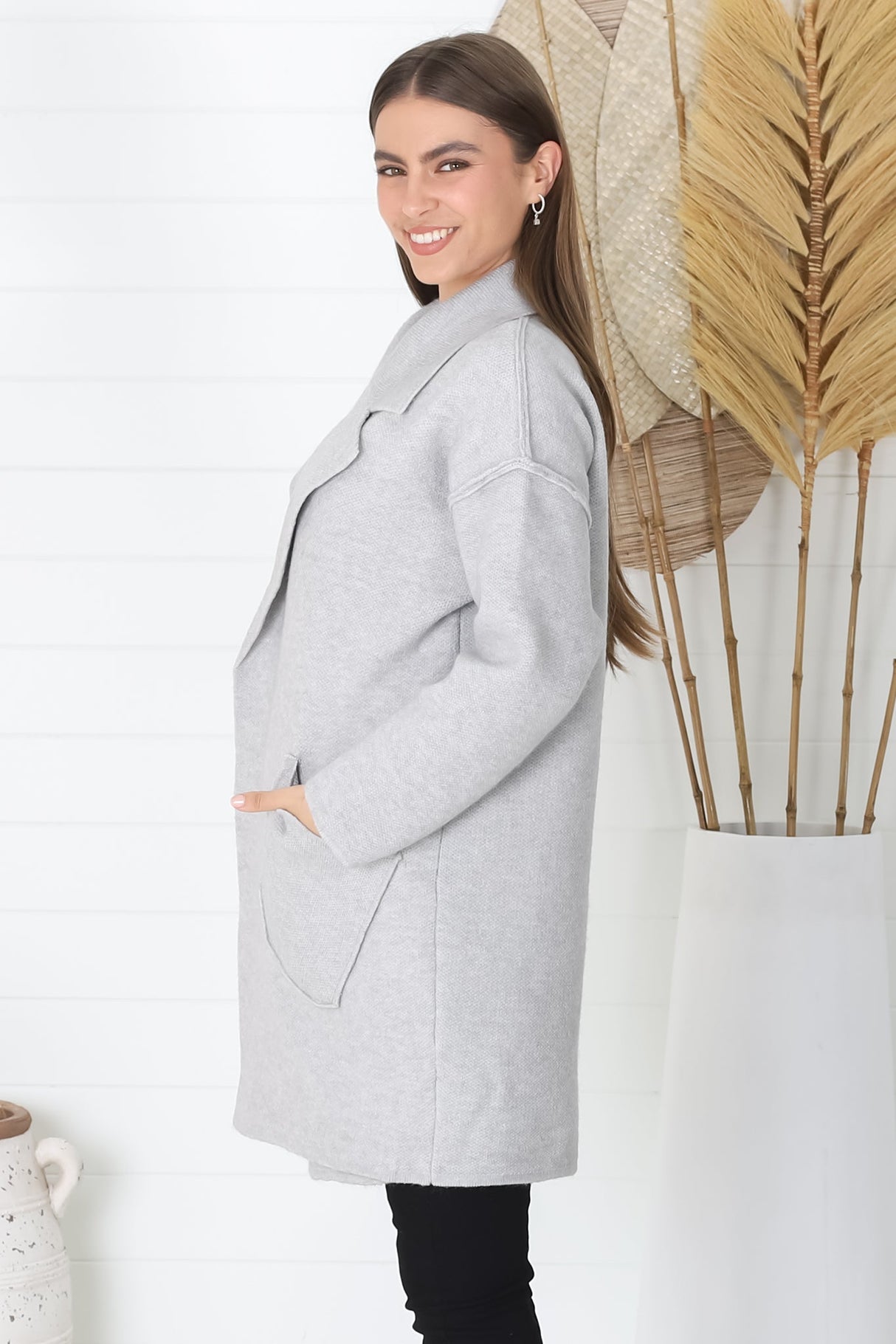 Kierce Cardigan - Folded Lapel Collar Coatigan with Pockets in Grey