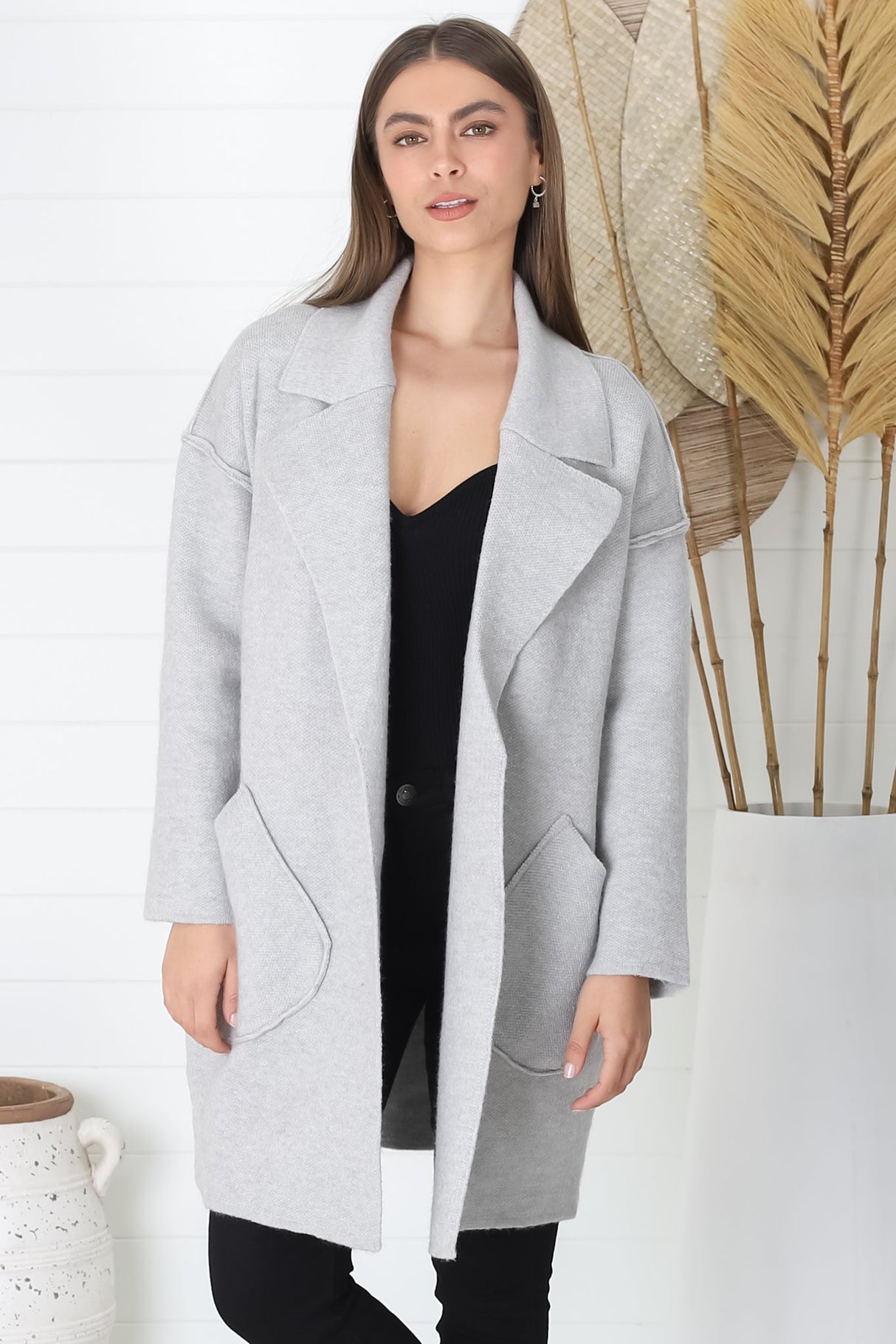 Kierce Cardigan - Folded Lapel Collar Coatigan with Pockets in Grey