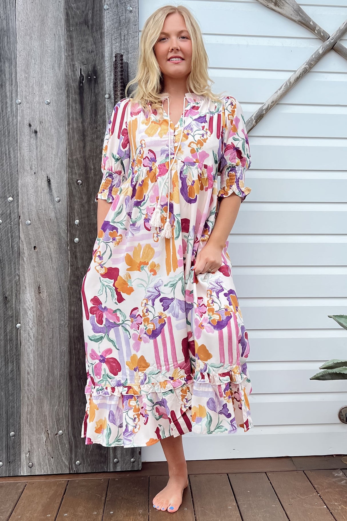 JAASE - Kora Midi Dress: Short Balloon Sleeve Shift Dress in Sweet Lily Print