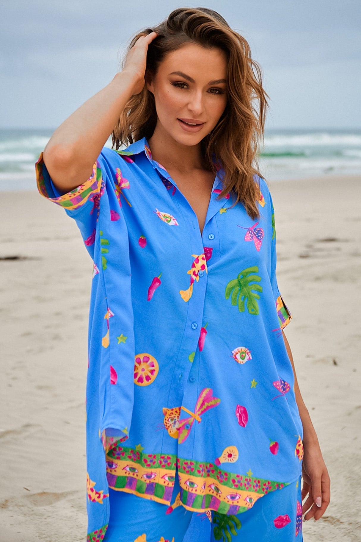 JAASE - River Shirt: Oversized Button Down Shirt with Scoop High-Low Hem in Mati Print