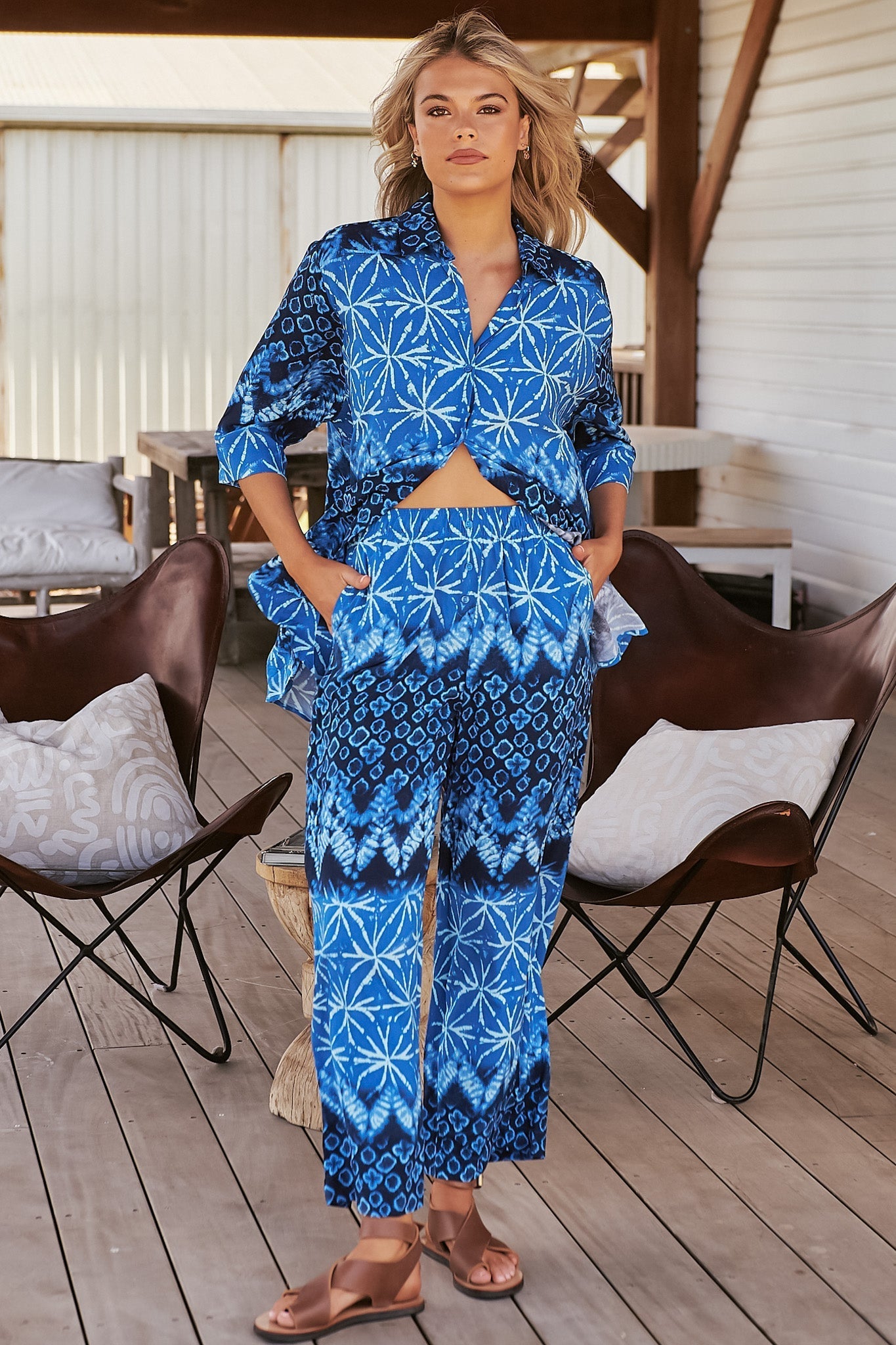 JAASE - Sunni Pants: Elasticated Waist Relaxed Pants in Tranquil Tides Print