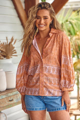 Moni Blouse - Collared Button Down Shirt with Balloon Sleeves in Peachy Print