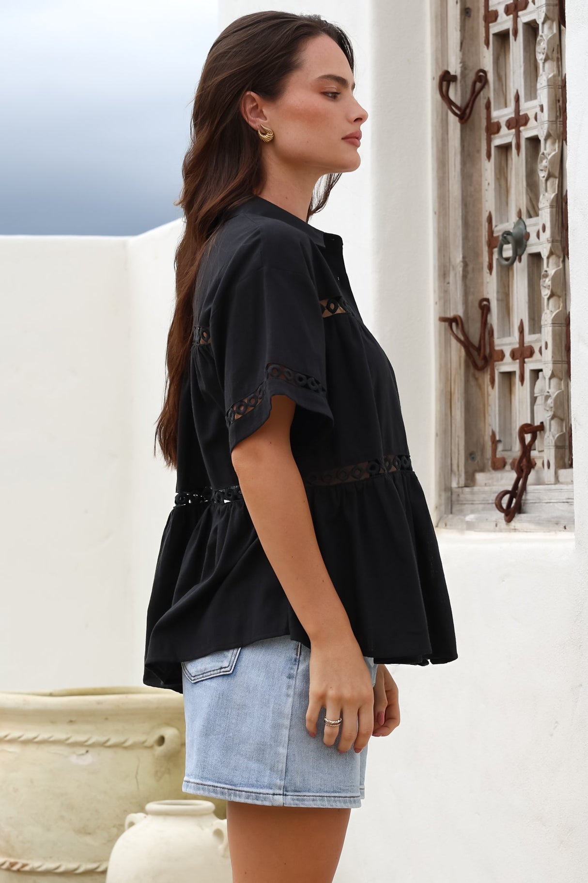 Leyana Shirt - Collared Cut Out Insert Button Down in Black