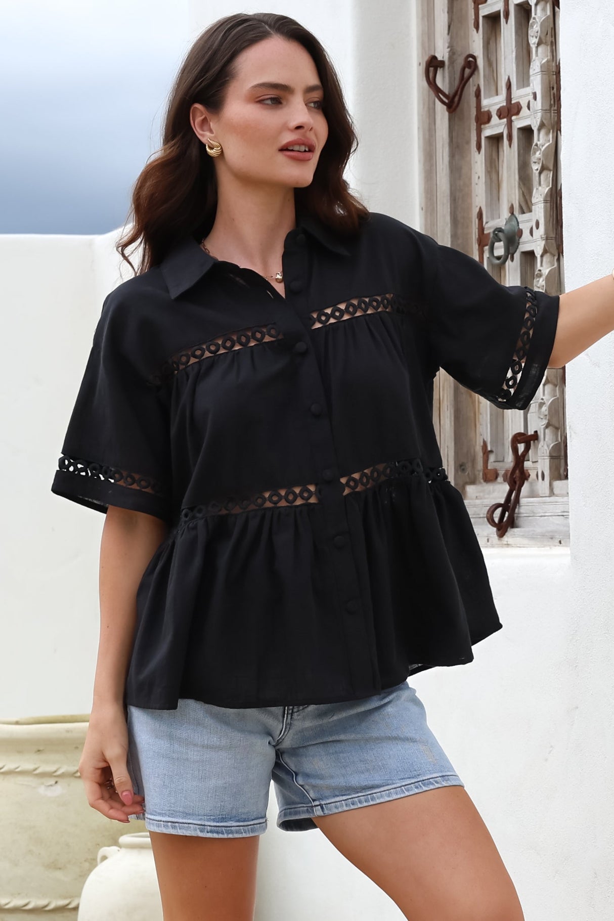 Leyana Shirt - Collared Cut Out Insert Button Down in Black