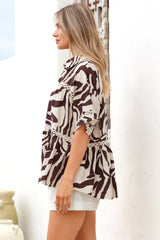 Leyana Shirt - Collared Cut Out Insert Button Down in Mustique Print