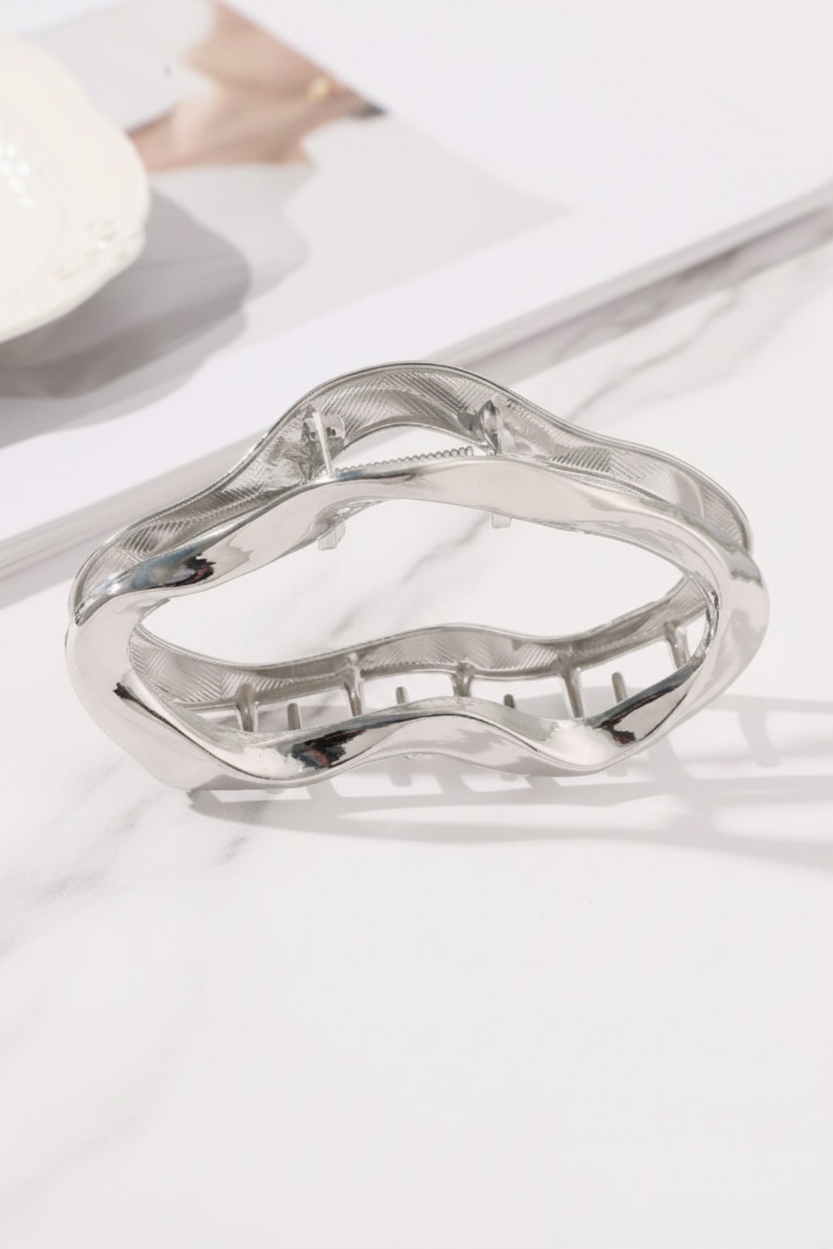 Lina Claw Clip - Silver