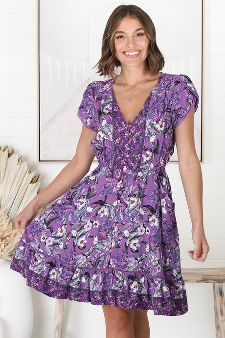 JAASE - Lizzie Mini Dress: Butterfly Cap Sleeve Button Down Dress with Pockets in Rhodium Print
