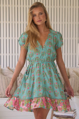 JAASE - Lizzie Mini Dress: Butterfly Cap Sleeve Button Down Dress with Pockets in Meadowland Print