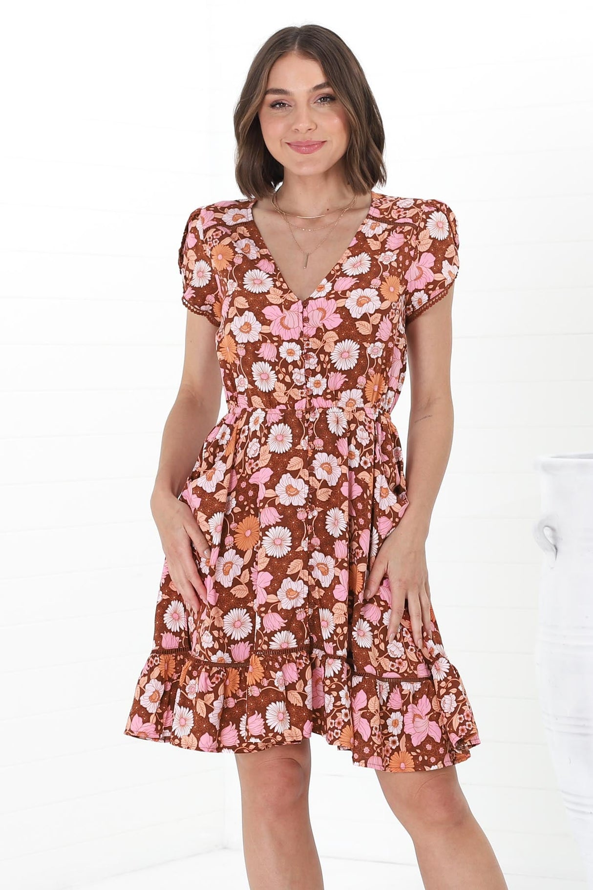 JAASE - Lizzie Mini Dress: Butterfly Cap Sleeve Button Down Dress with Pockets in Pixie Print