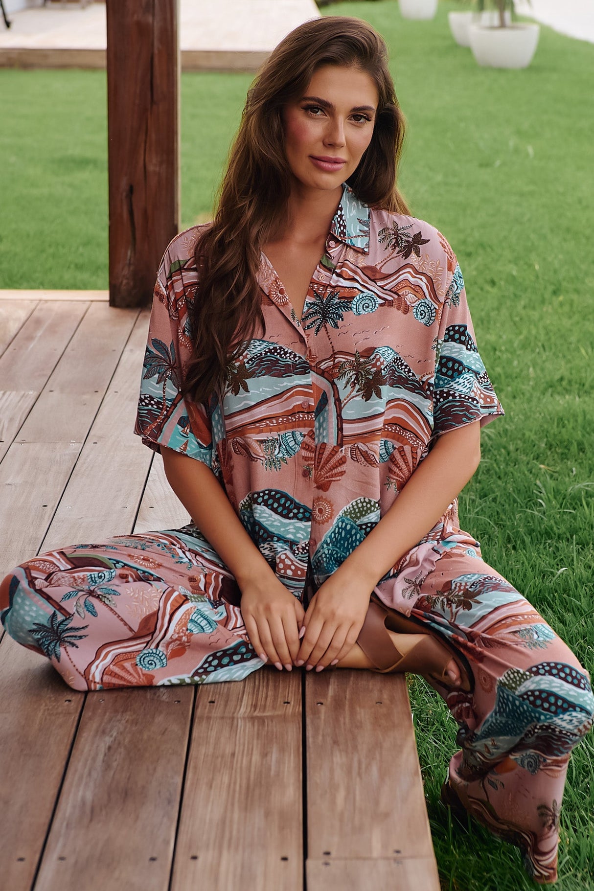 JAASE - Lola Shirt: High-Low Button Down Shirt in Lakeside Serenity Print