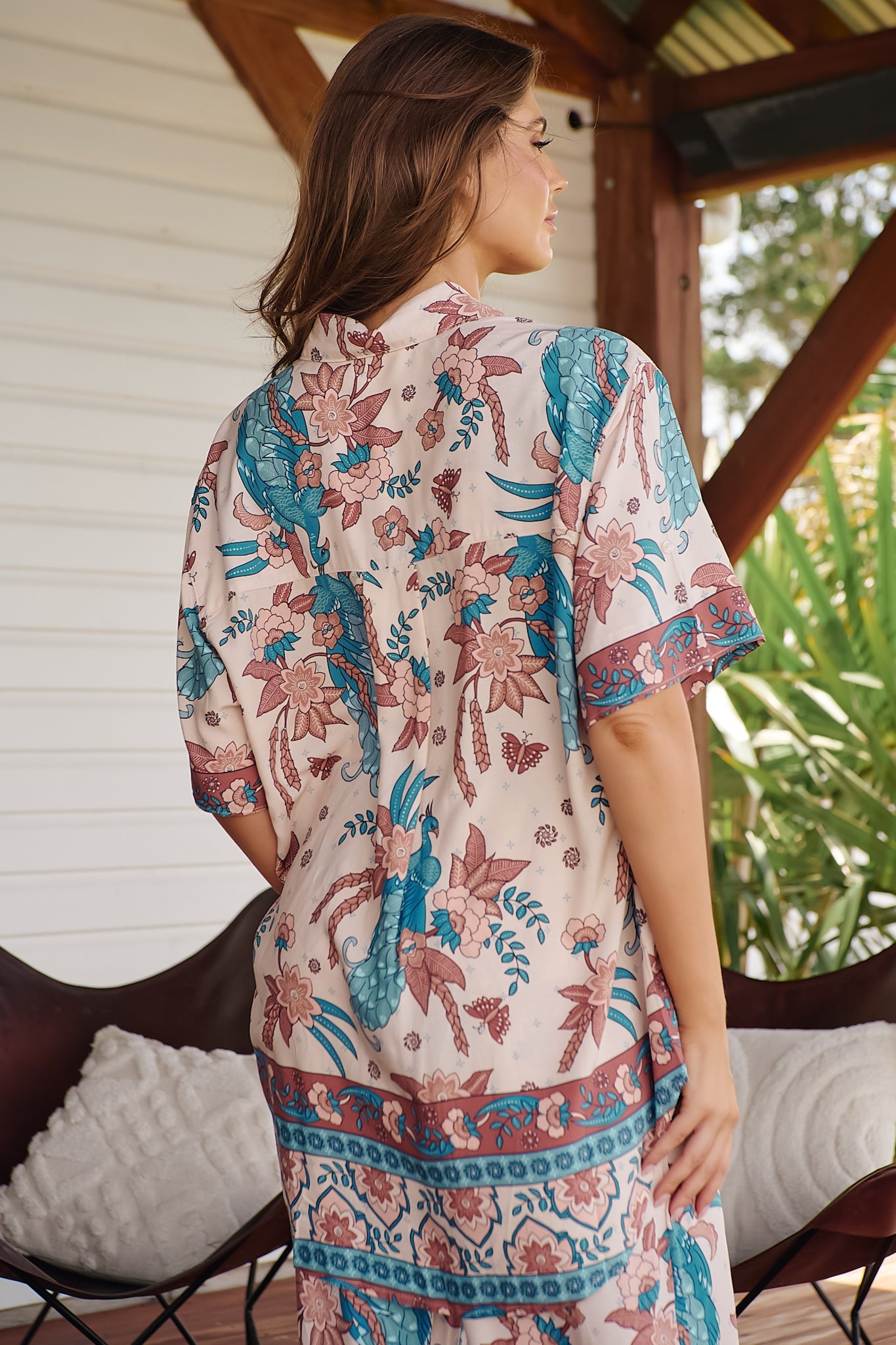 JAASE - Lola Shirt: High-Low Button Down Shirt in Symphony Print