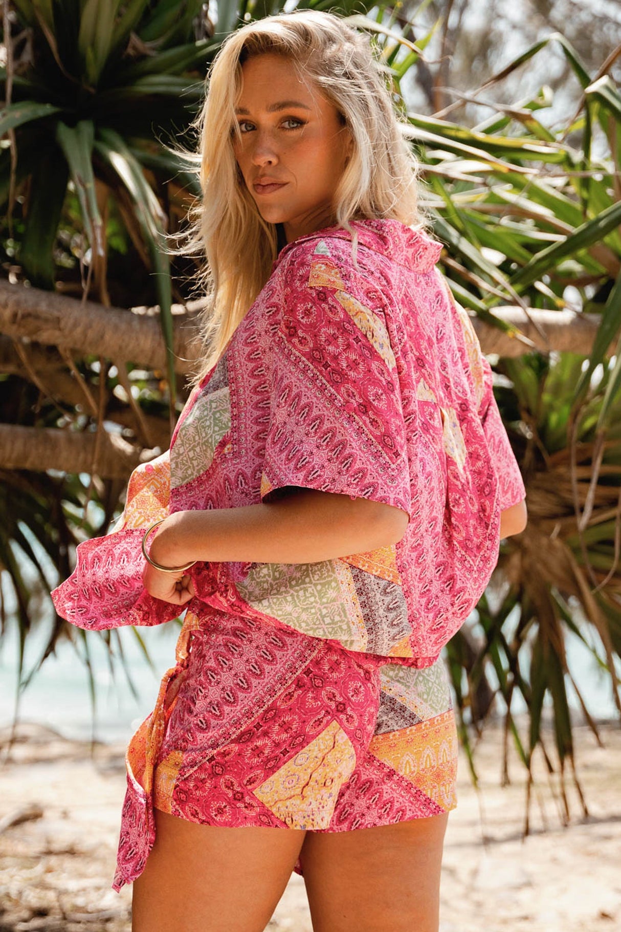 JAASE - Lola Shirt: High-Low Button Down Shirt in Viva Bonita Print