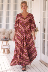 JAASE - London Maxi Dress: Balloon Sleeve Shift Dress in Savanna Print