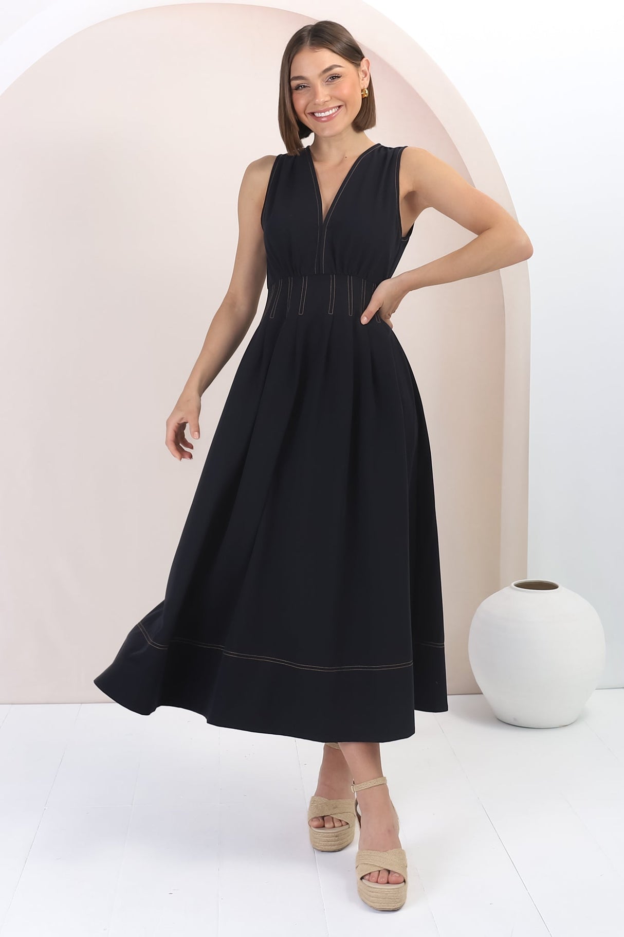 Lora Midi Dress - Sleeveless Detailed Waist Line Dress in Navy