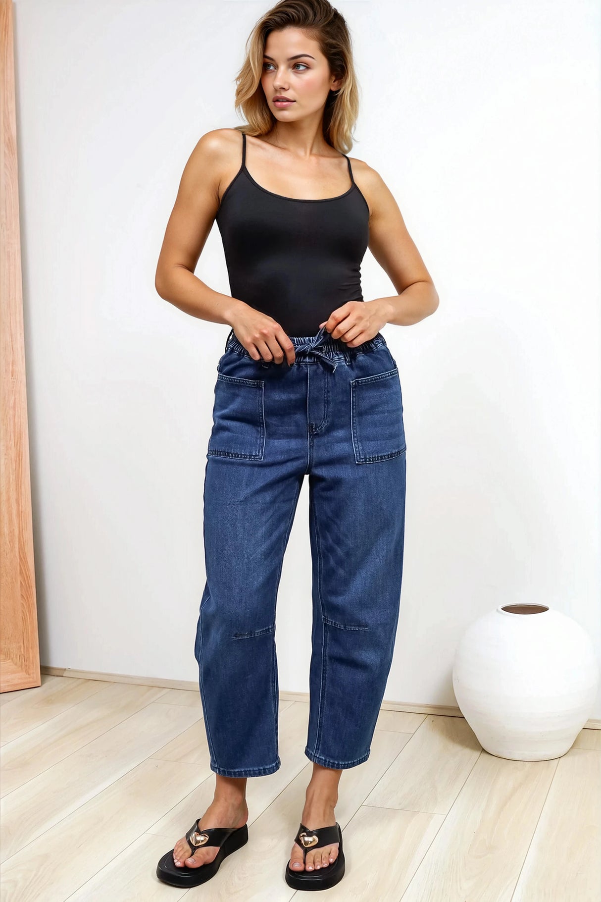Lowen Barrel Jeans - Elasticated Waist Patch Pocket & Knee Detail Jeans in Dark Denim