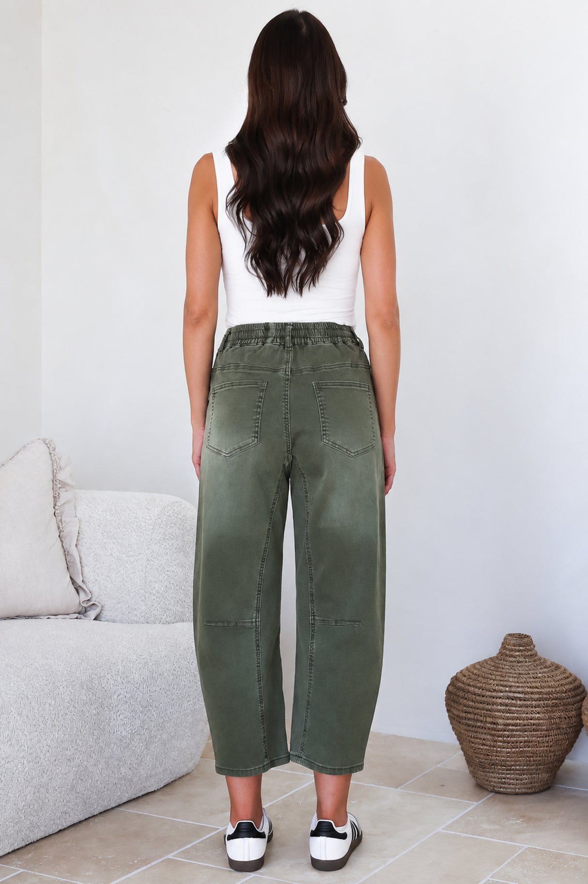 Lowen Barrel Jeans - Elasticated Waist Patch Pocket & Knee Detail Jeans in Khaki