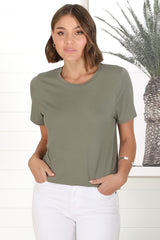 Luma T-Shirt - Relaxed Crew Neck Short Sleeve Tee in Khaki