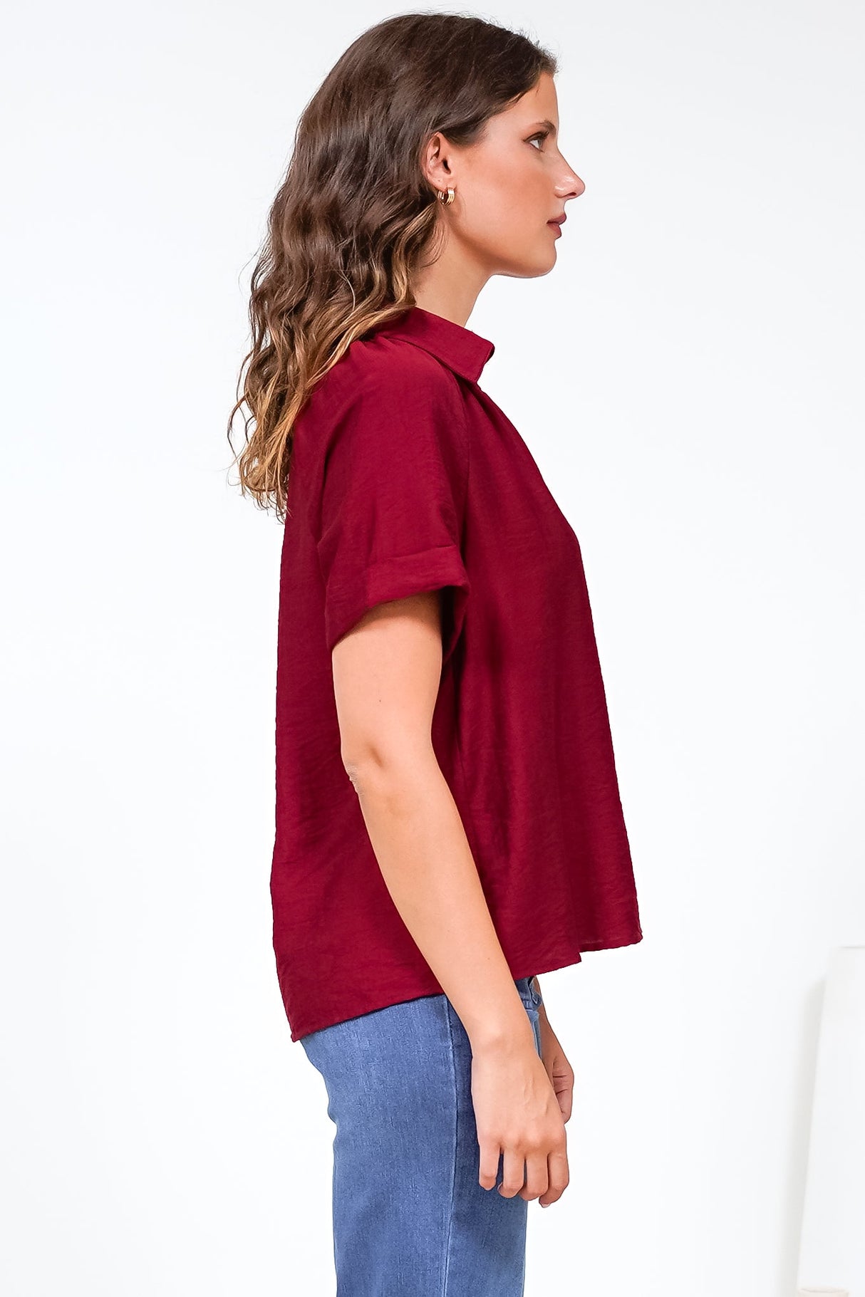 Madge Blouse - Collared Button Down with Short Sleeves in Wine