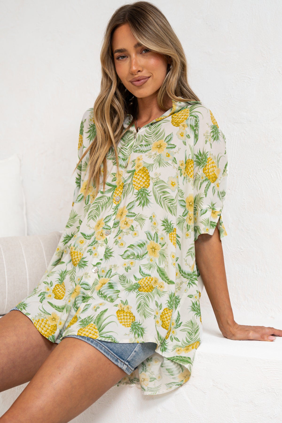 Marilla Shirt - Collared Button Down with High Low Scoop Hem in Anara Print