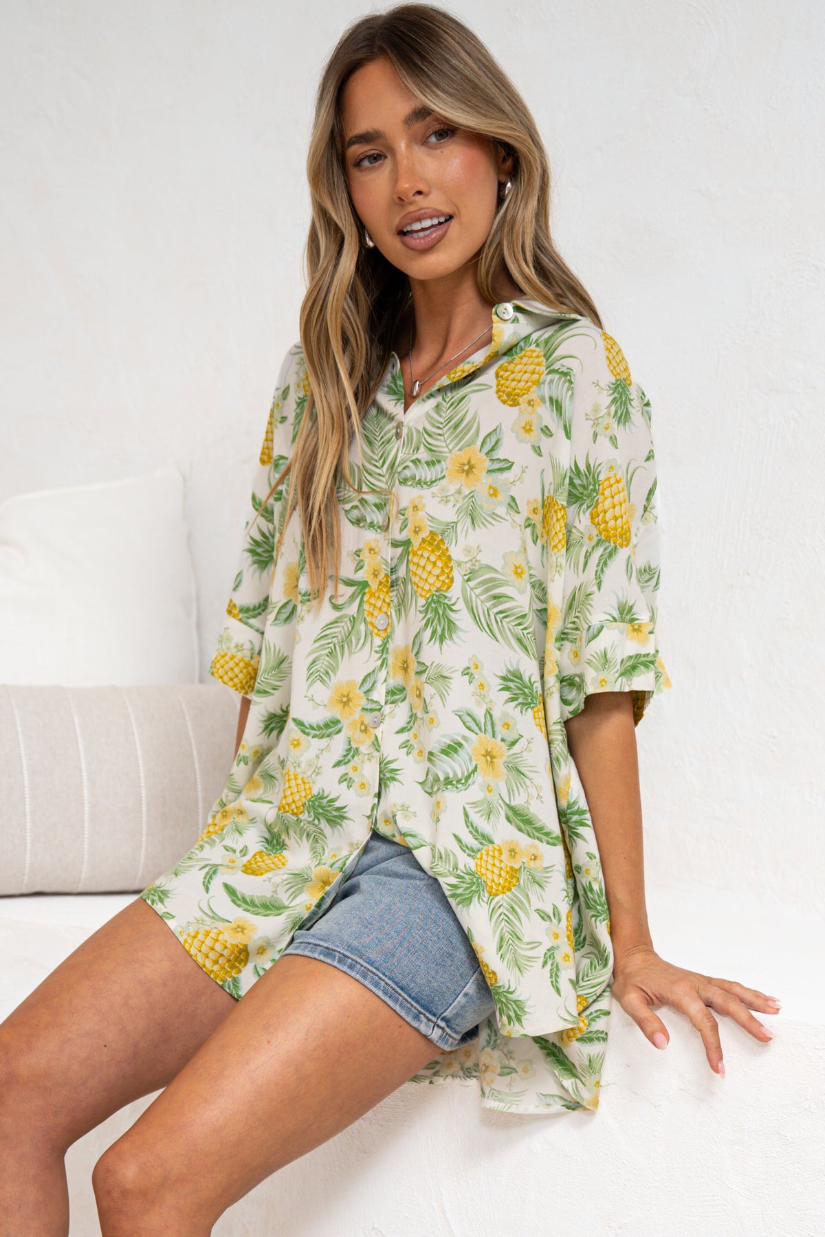Marilla Shirt - Collared Button Down with High Low Scoop Hem in Anara Print
