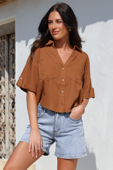 Marion Shirt - Collared Buttoned Down Shirt with Pockets in Rust