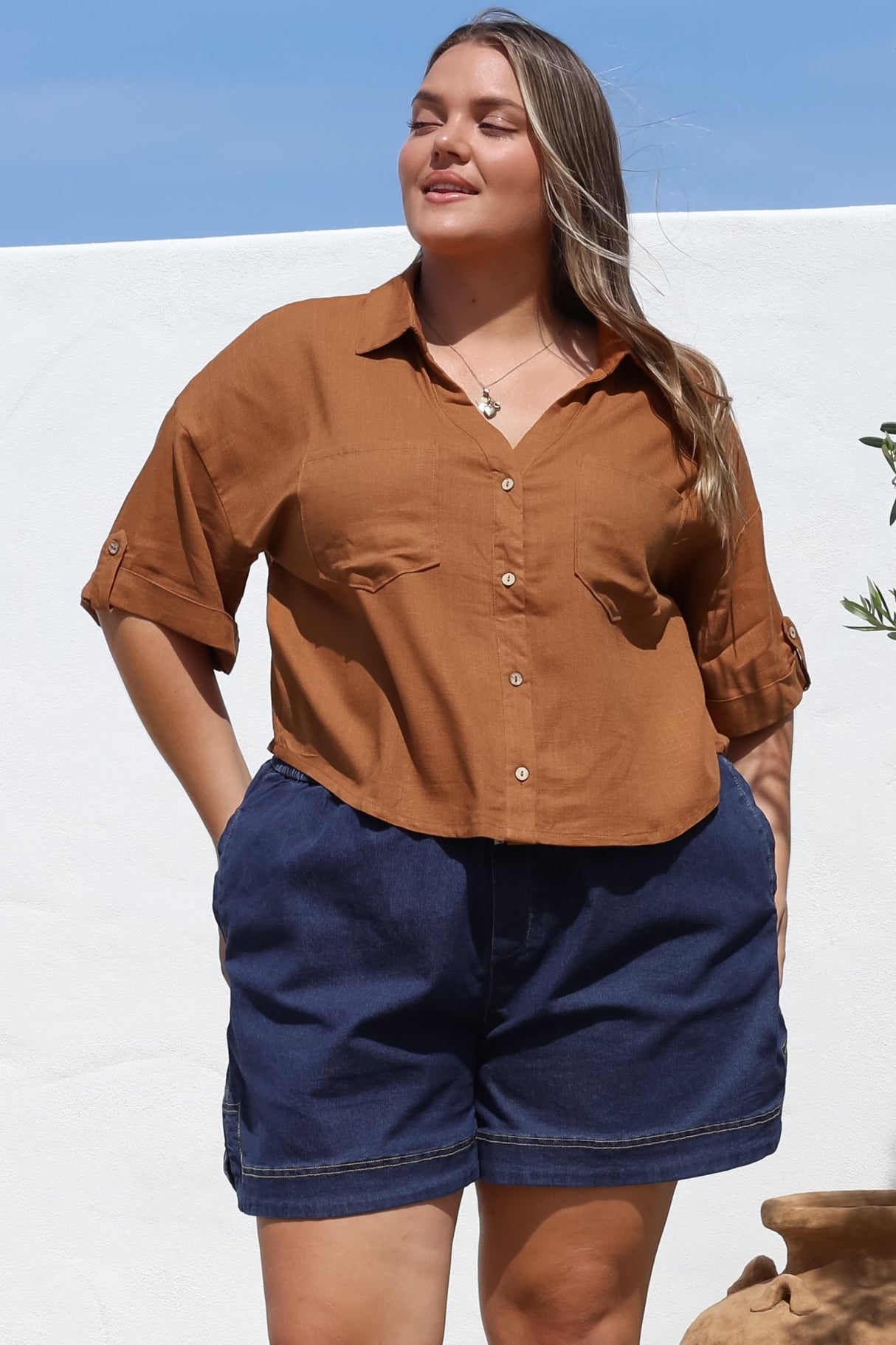 Marion Shirt - Collared Buttoned Down Shirt with Pockets in Rust