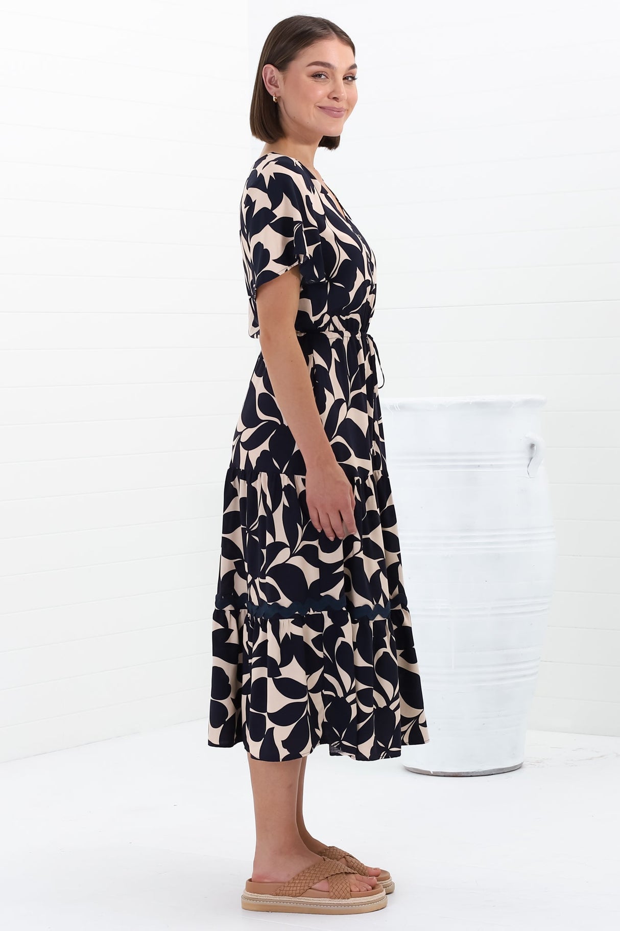 Marly Midi Dress - A Line Dress with Cap Sleeves and Rick Rack Splicing Kiera Print Navy