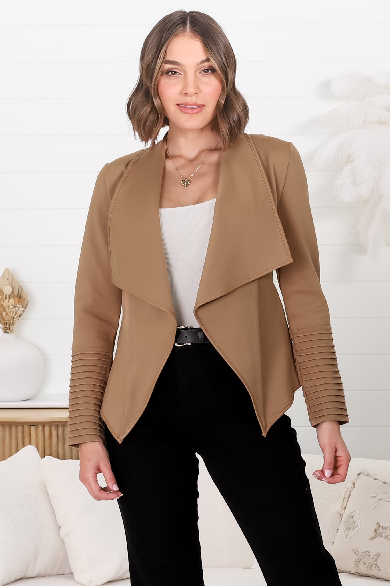 Marlyn Jacket - Faux Leather Trim Lapel Collar Jacket with Pintuck Detailed Sleeves in Camel