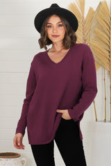 Mayanna Jumper - Lightweight V Neck Knit Jumper with Side Splits in Burgundy