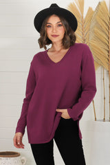Mayanna Jumper - Lightweight V Neck Knit Jumper with Side Splits in Burgundy