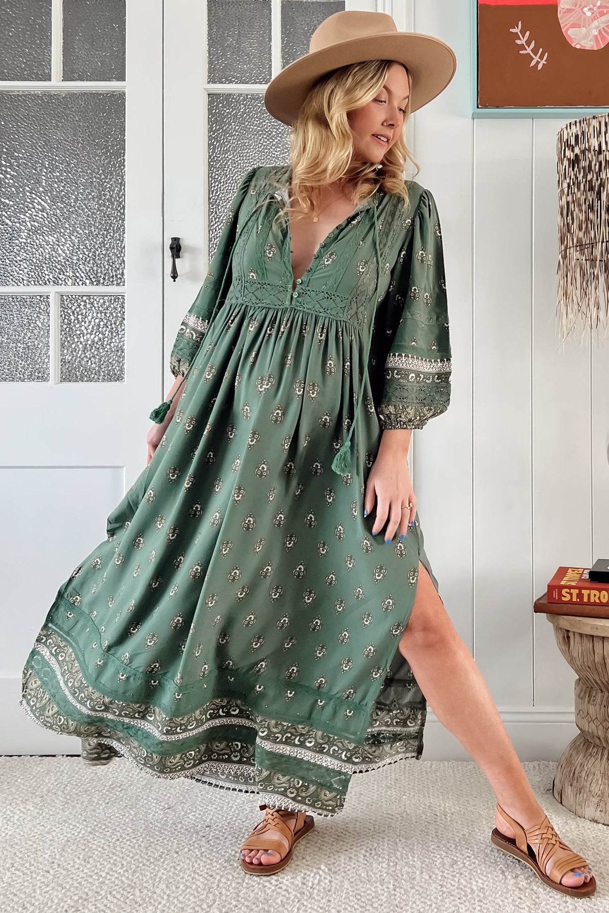 JAASE - Meadow Maxi Dress: Lace Insert Detailed Dress with Side Splits in Viridian Print