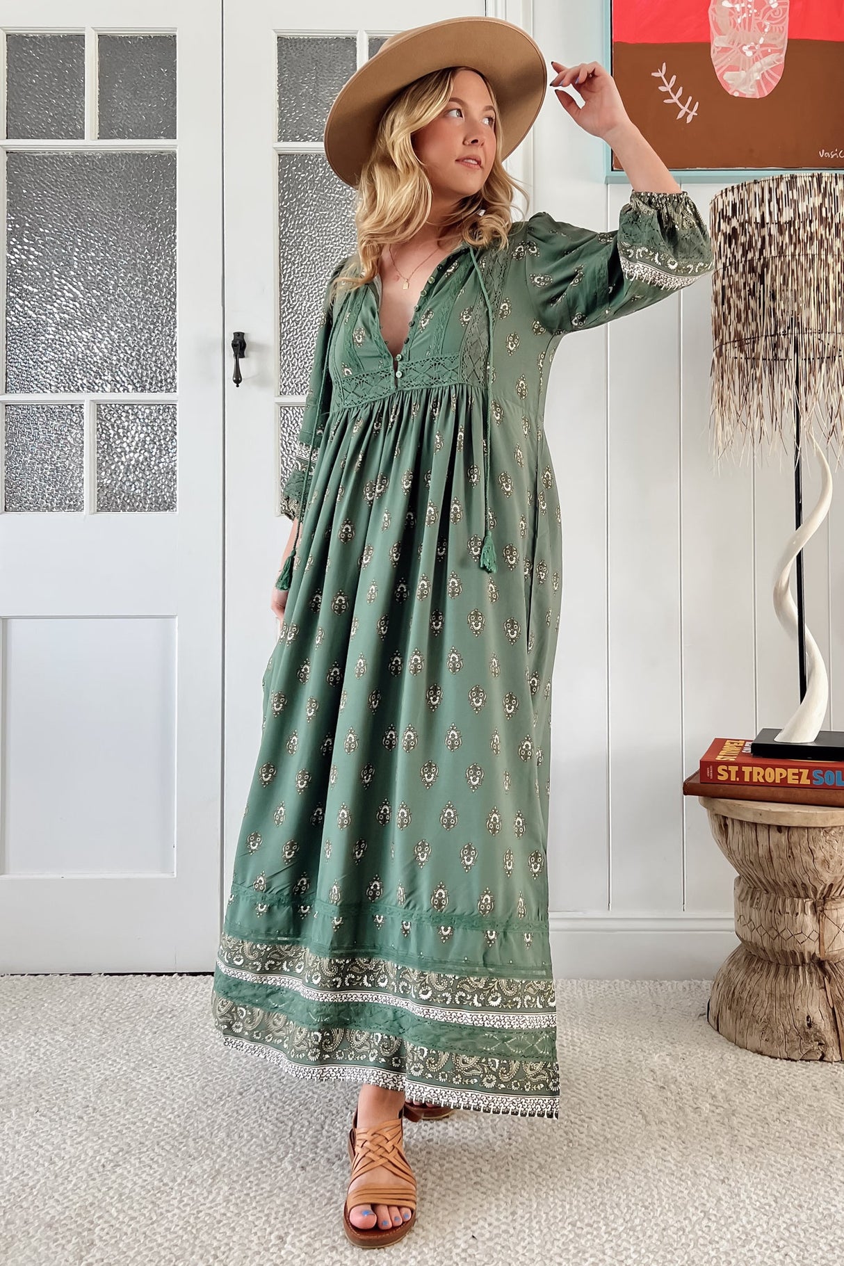JAASE - Meadow Maxi Dress: Lace Insert Detailed Dress with Side Splits in Viridian Print