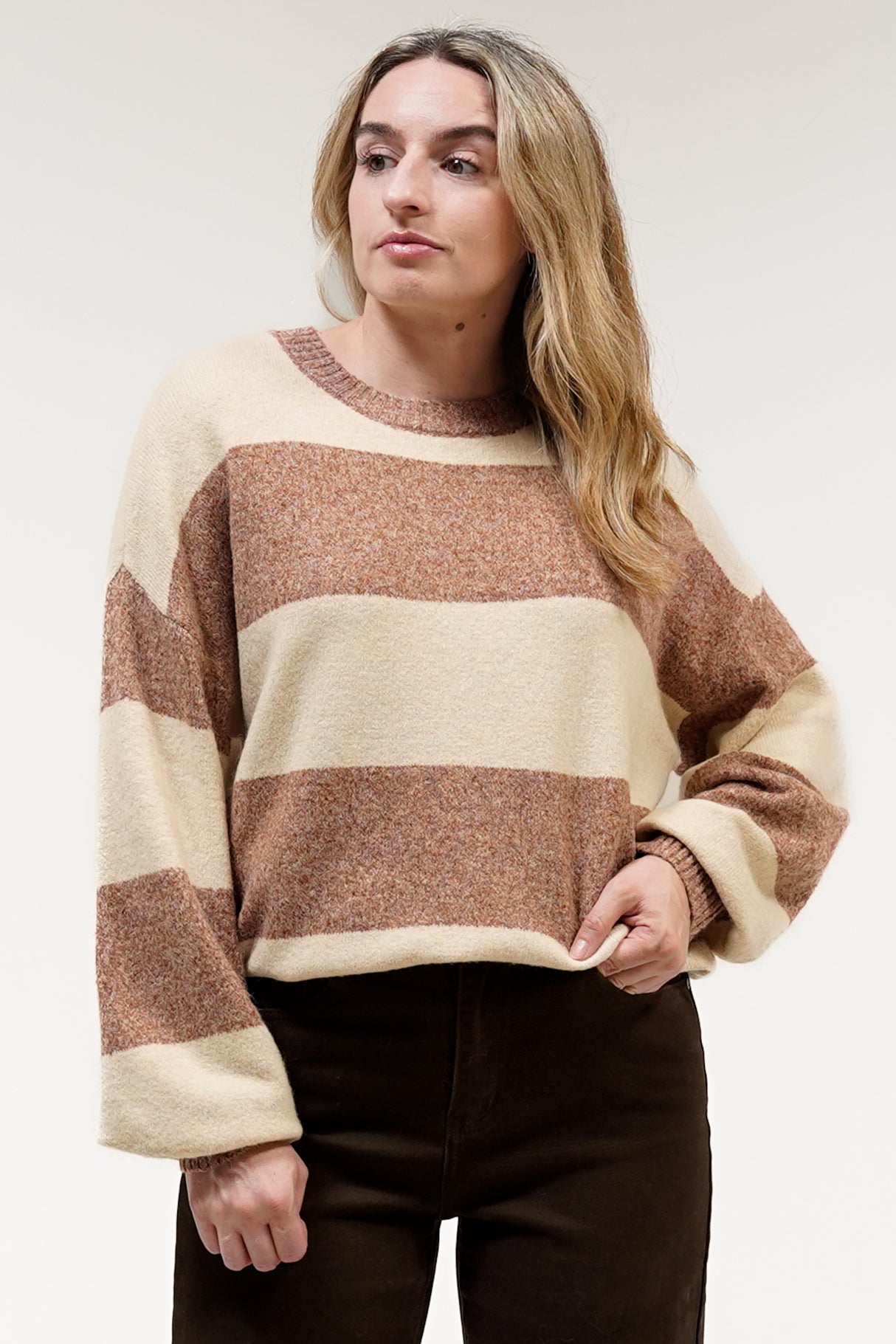 Mekah Jumper - Crew Neck Stripe Knit with Balloon Sleeves in Beige/Tobacco