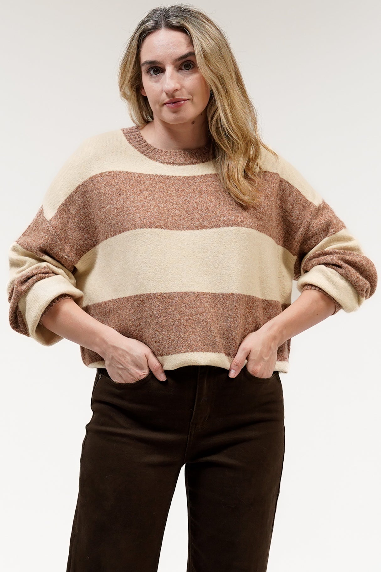 Mekah Jumper - Crew Neck Stripe Knit with Balloon Sleeves in Beige/Tobacco