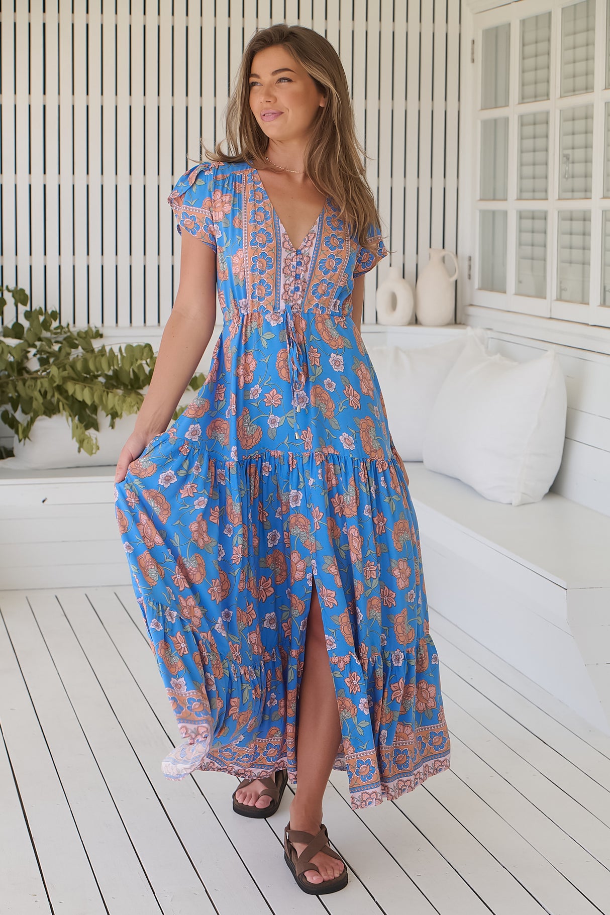 JAASE - Melissa Maxi Dress: Pull Tie Waist Dress with Split in Sunseeker Print