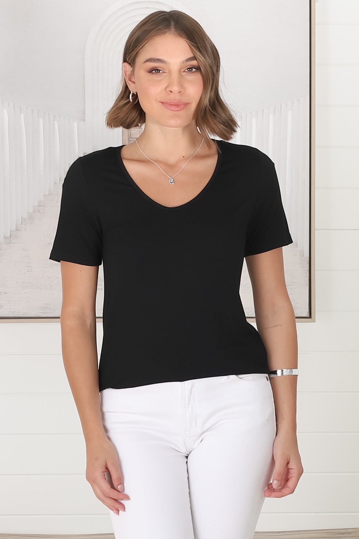 Mia T-Shirt - Soft V Neck Stretchy Tee in Black