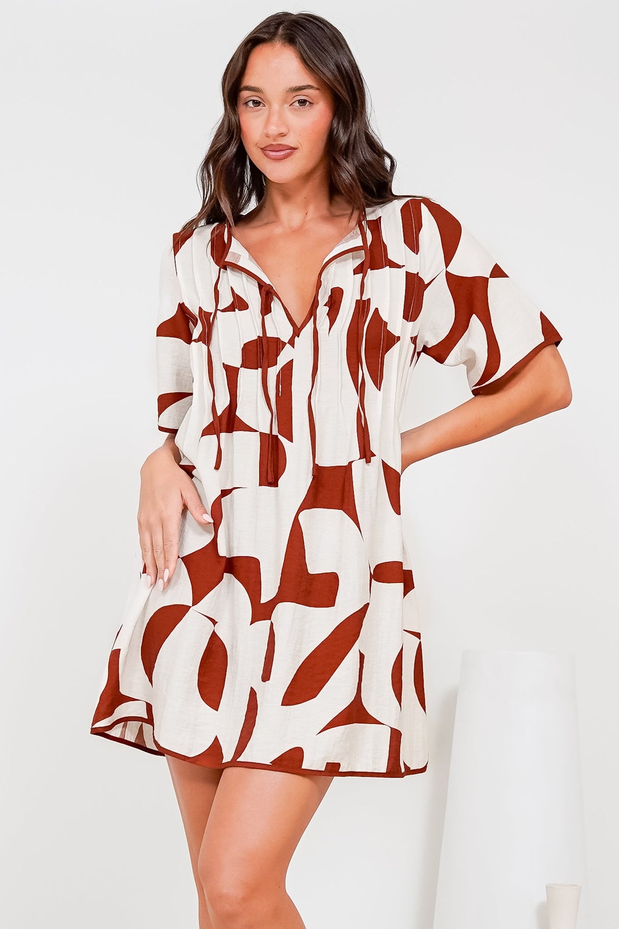 Mitchell Mini Dress - Short Sleeve Boxy Dress with Pleat Detailing in Oasis Print