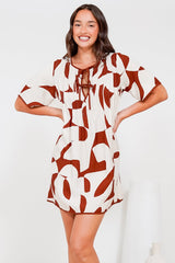 Mitchell Mini Dress - Short Sleeve Boxy Dress with Pleat Detailing in Oasis Print