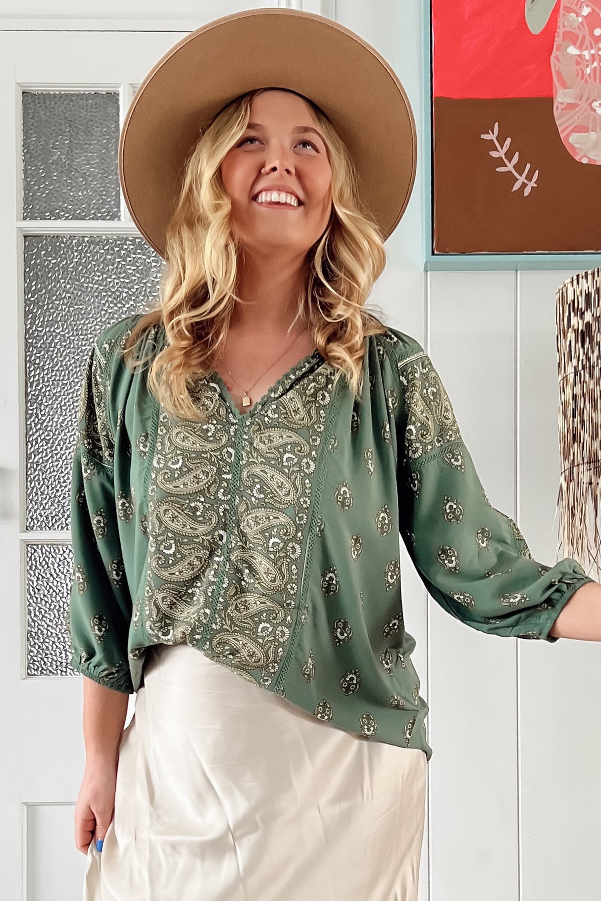 JAASE - Montie Blouse: Mandarin Collar Lace Trim Detailed Top in Viridian Print
