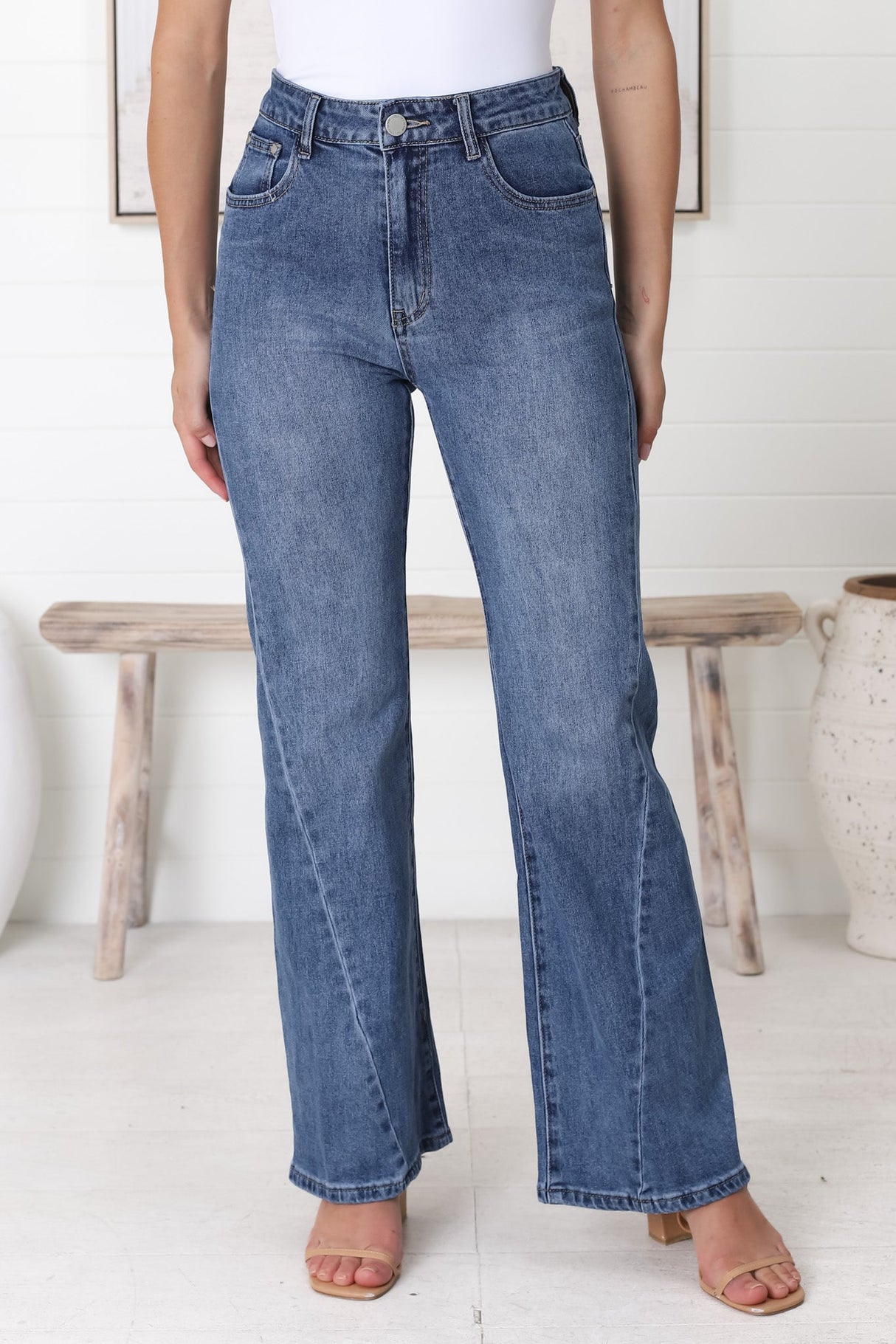 Mordana High Waist Detailed Flare Jeans in Dark Denim