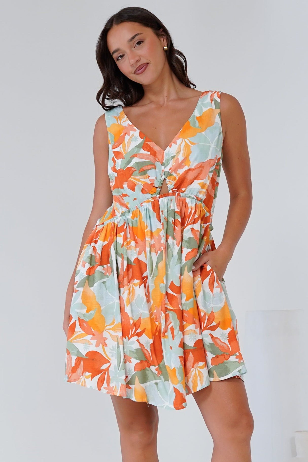 Morgan Mini Dress - Keyhole Detail Sun Dress with Pockets in Vondra Print