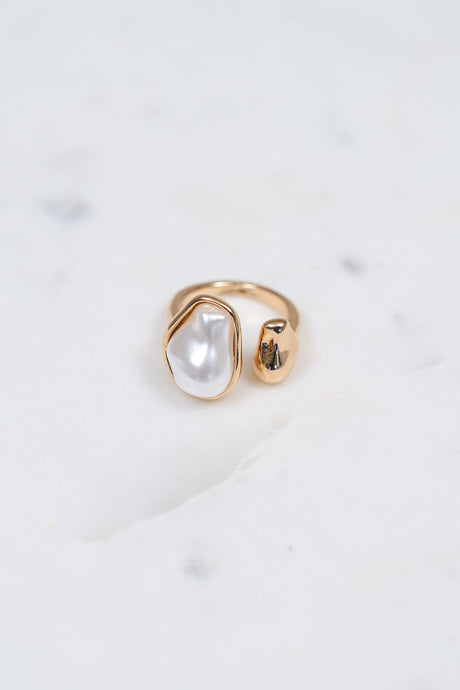 Nacre Ring - Pearl