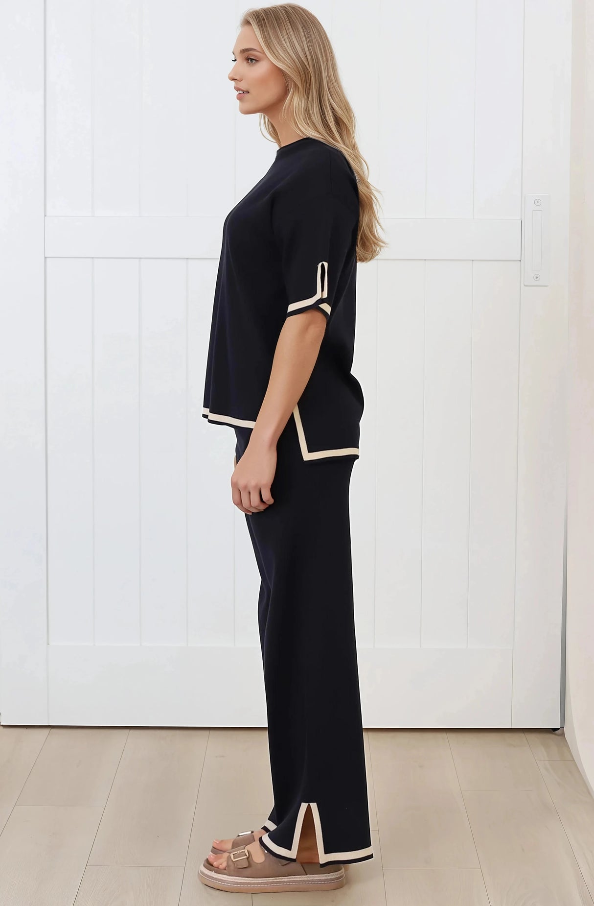 Nash Knit Set - Chic Contrast Hemline Top & Pant Knit Set in Navy
