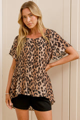 Navelli Blouse - Round Neck Plisse High Low Top with Flutter Sleeves in Leopard Print