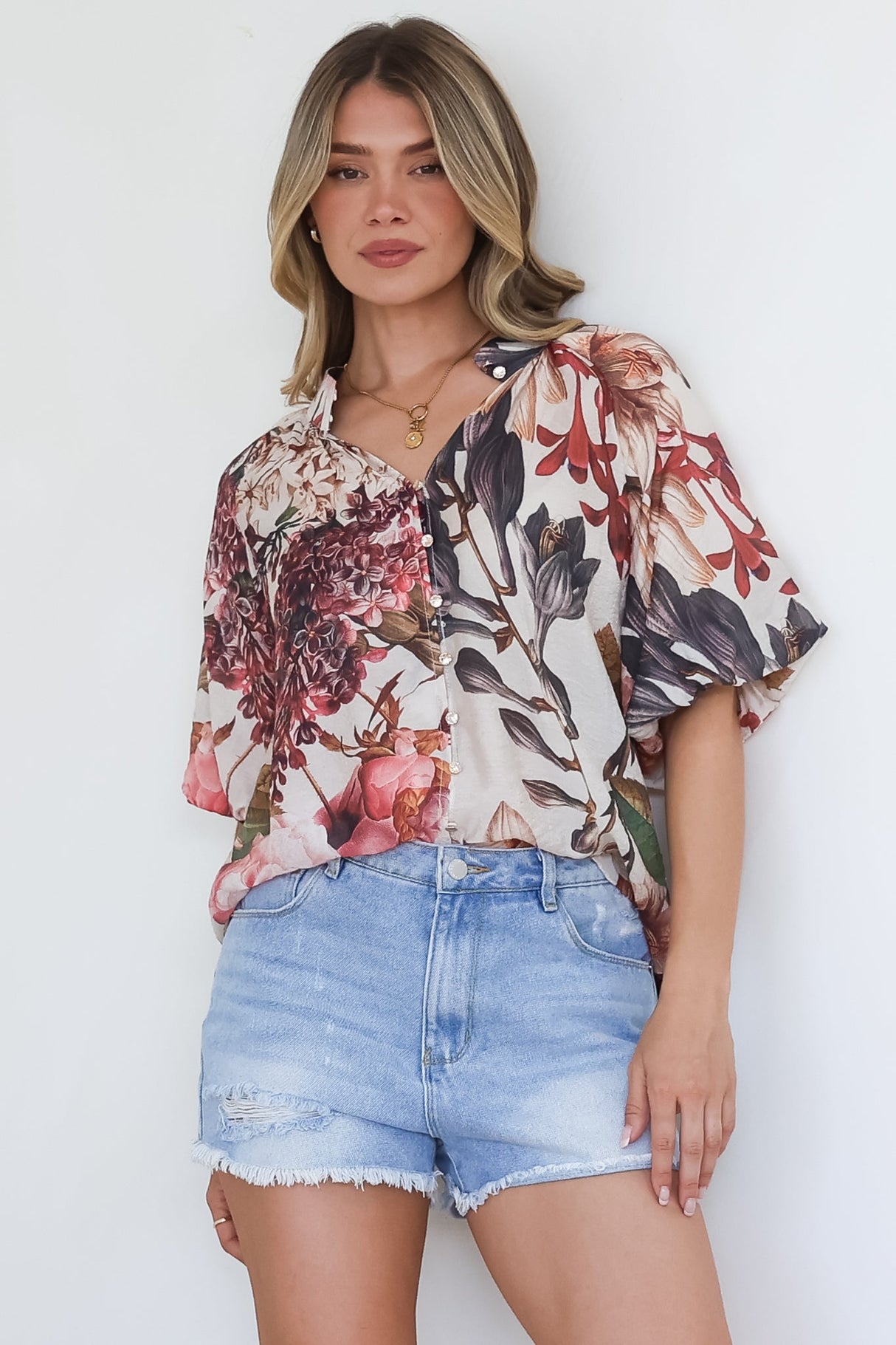 Nayra Blouse - Mandarin Collar Buttoned Down with Puff Sleeves in Leonor Print