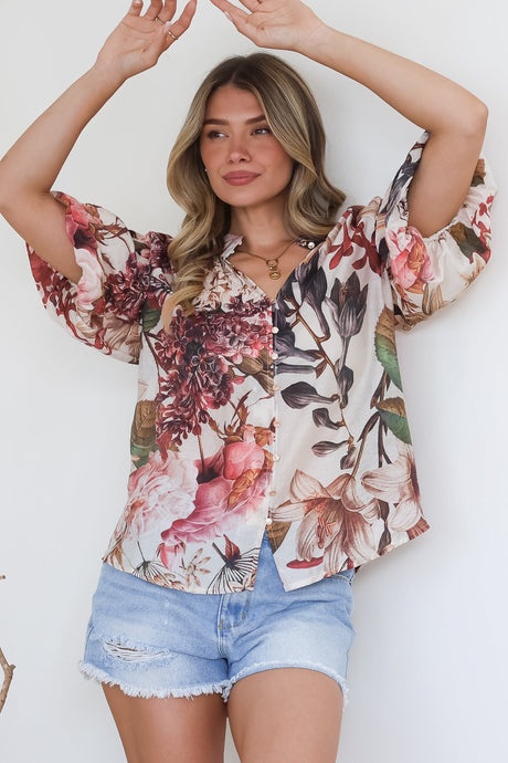 Nayra Blouse - Mandarin Collar Buttoned Down with Puff Sleeves in Leonor Print