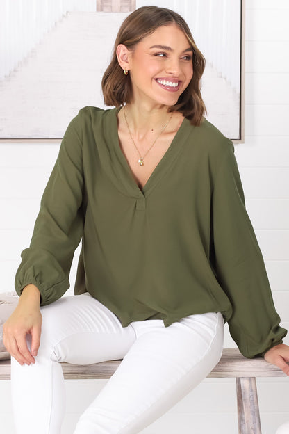 Nelly Top - Easy Wear V Neck Pull Over Top In Green